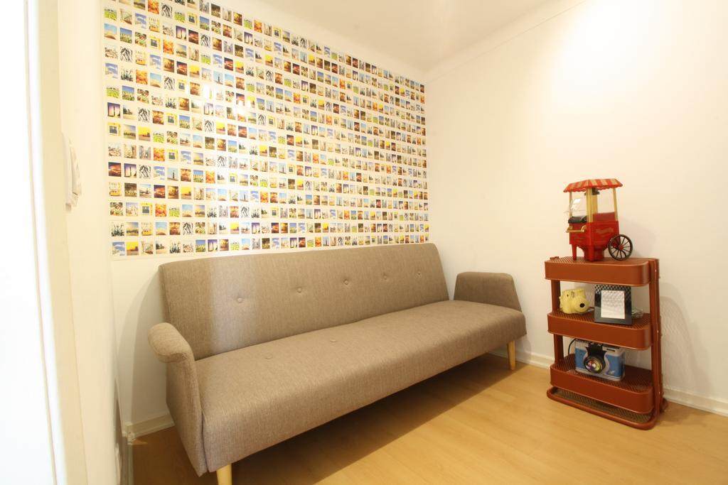 Bairro Alto In A Polaroid - Party In Lisbon Apartment ภายนอก รูปภาพ